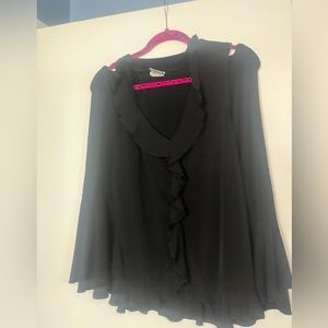 Sleeveless shirt with skirt ruffled